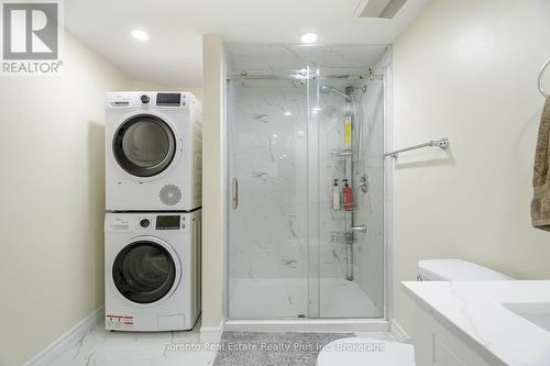 59 Stamford Street, Kitchener, ON - Indoor Photo Showing Laundry Room