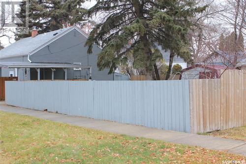 1925 Lorne Avenue, Saskatoon, SK - Outdoor