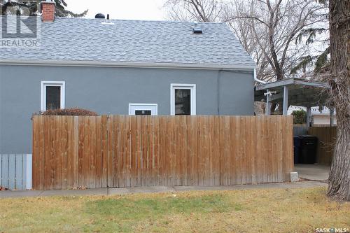 1925 Lorne Avenue, Saskatoon, SK - Outdoor