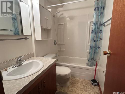 1702 98Th Street, Tisdale, SK - Indoor Photo Showing Bathroom