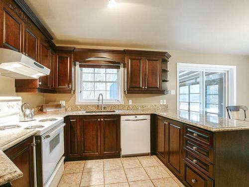 Kitchen - 2110 Ch. Du Grand-Héron, Sainte-Adèle, QC - Indoor Photo Showing Kitchen