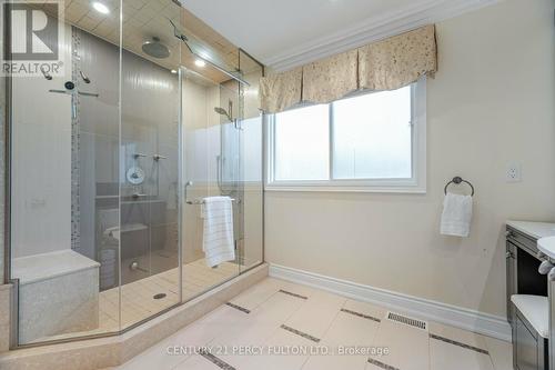 887 Darwin Drive, Pickering, ON - Indoor Photo Showing Bathroom