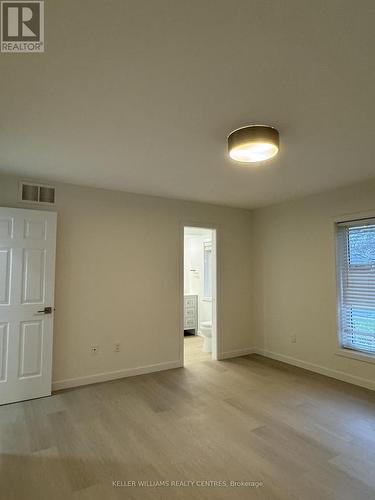 Upper - 146 Carlson Drive, Newmarket, ON - Indoor Photo Showing Other Room