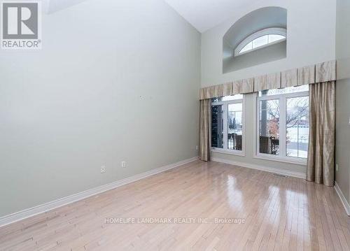 148 Toporowski Avenue, Richmond Hill, ON - Indoor Photo Showing Other Room