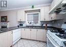 148 Toporowski Avenue, Richmond Hill, ON  - Indoor Photo Showing Kitchen 