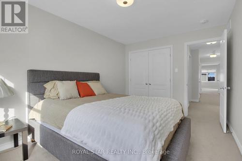 88 Eric Maloney Way, Ottawa, ON - Indoor Photo Showing Bedroom