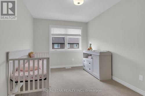 88 Eric Maloney Way, Ottawa, ON - Indoor Photo Showing Bedroom