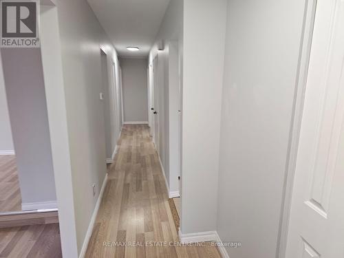 Upper - 17 Renny Crescent, London, ON - Indoor Photo Showing Other Room