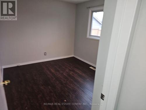 Upper - 17 Renny Crescent, London, ON - Indoor Photo Showing Other Room