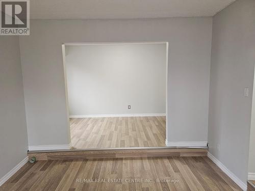 Upper - 17 Renny Crescent, London, ON - Indoor Photo Showing Other Room