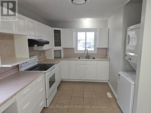 Upper - 17 Renny Crescent, London, ON - Indoor Photo Showing Laundry Room