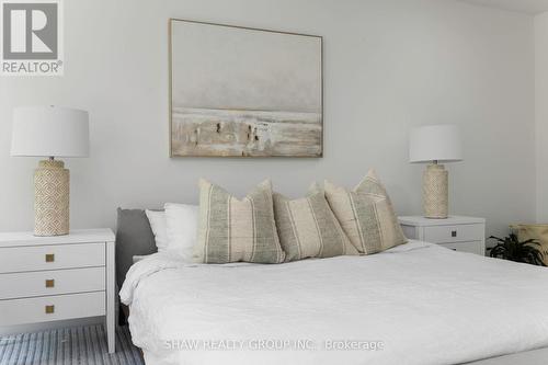 14 St Georges Court, Huntsville, ON - Indoor Photo Showing Bedroom