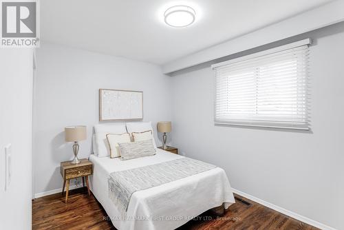 837 Hillcrest Road, Pickering, ON - Indoor Photo Showing Bedroom