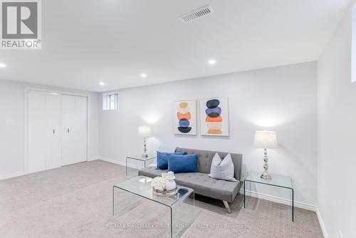 837 Hillcrest Road, Pickering, ON - Indoor Photo Showing Living Room