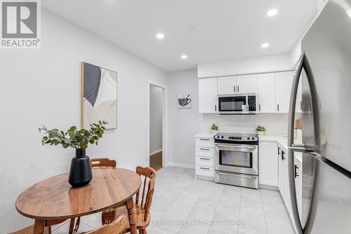 837 Hillcrest Road, Pickering, ON - Indoor Photo Showing Kitchen