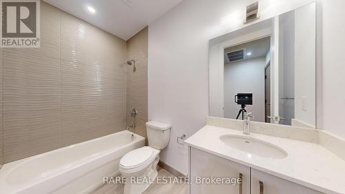 602 - 1316 Kingston Road, Toronto, ON - Indoor Photo Showing Bathroom