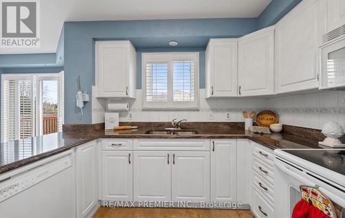 1086 Shoal Point Road S, Ajax, ON - Indoor Photo Showing Kitchen