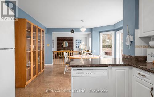 1086 Shoal Point Road S, Ajax, ON - Indoor Photo Showing Kitchen