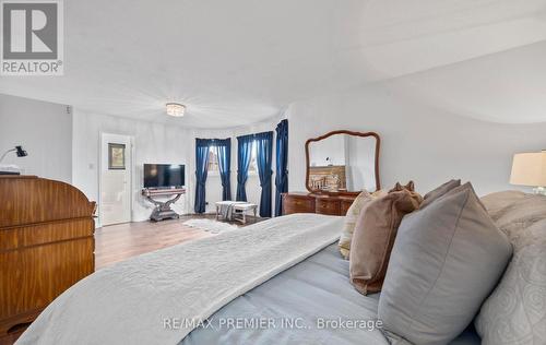 1086 Shoal Point Road S, Ajax, ON - Indoor Photo Showing Bedroom