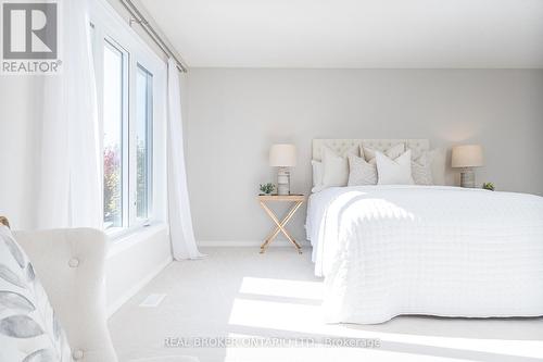 1142 Deacon Drive, Milton, ON - Indoor Photo Showing Bedroom