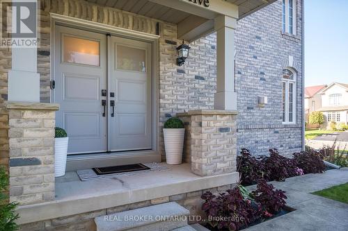 1142 Deacon Drive, Milton, ON - Outdoor