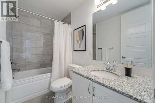 1375 Shevchenko Boulevard, Oakville, ON - Indoor Photo Showing Bathroom