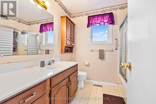 530 Canterbury Crescent, Kingston (City Southwest), ON - Indoor Photo Showing Bathroom