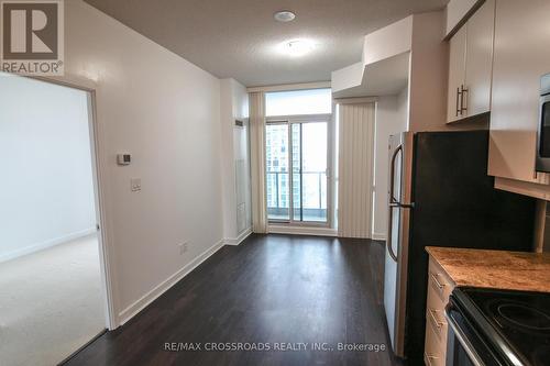 3205 - 33 Bay Street, Toronto, ON - Indoor Photo Showing Kitchen