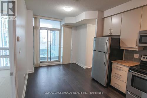 3205 - 33 Bay Street, Toronto, ON - Indoor Photo Showing Kitchen