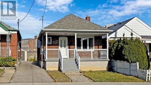 739 Vaughan Road, Toronto, ON - Outdoor With Facade