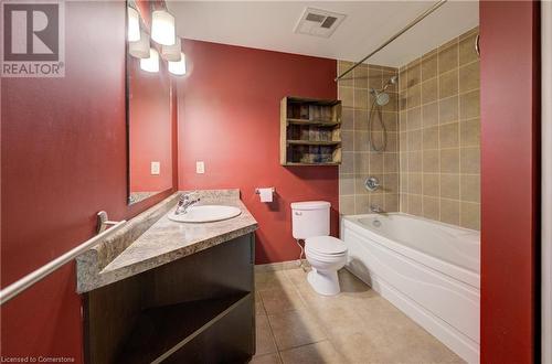 120 Mansion Street Unit# 506, Kitchener, ON - Indoor Photo Showing Bathroom