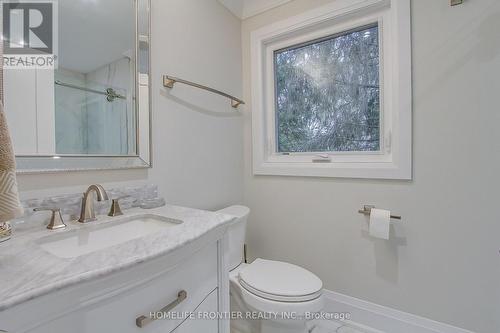 177 Hedge Road, Georgina, ON - Indoor Photo Showing Bathroom