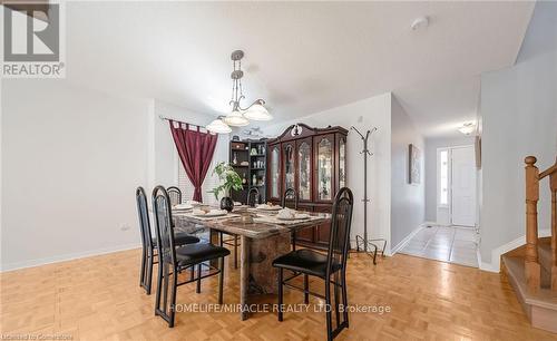 5160 Boardwalk Drive, Mississauga, ON - Indoor Photo Showing Dining Room