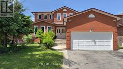 487 CULLEN AVENUE  Mississauga, ON L5B 2Y1