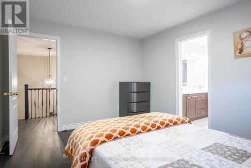 73 Pathway Drive, Brampton, ON - Indoor Photo Showing Bedroom