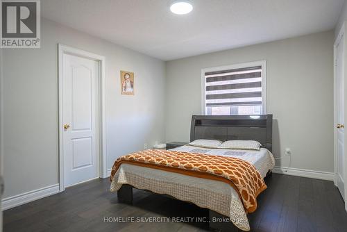 73 Pathway Drive, Brampton, ON - Indoor Photo Showing Bedroom