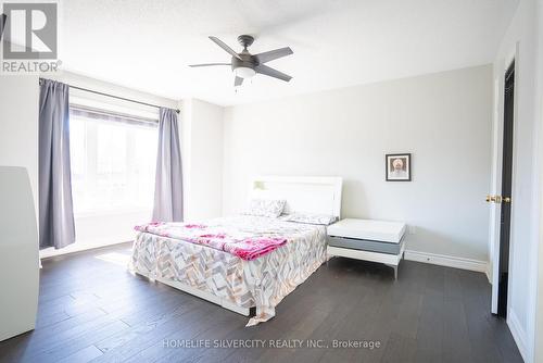 73 Pathway Drive, Brampton, ON - Indoor Photo Showing Bedroom