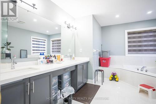 73 Pathway Drive, Brampton, ON - Indoor Photo Showing Bathroom