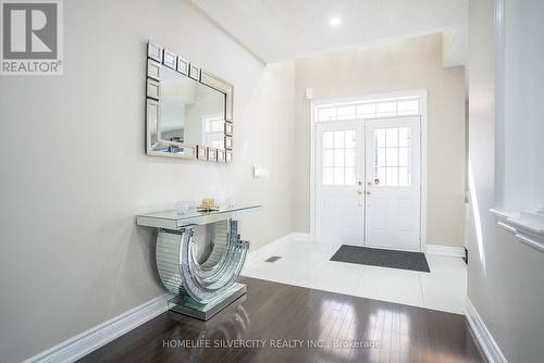 73 Pathway Drive, Brampton, ON - Indoor Photo Showing Other Room