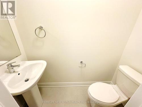 97 Kenneth Rogers Crescent, East Gwillimbury, ON - Indoor Photo Showing Bathroom