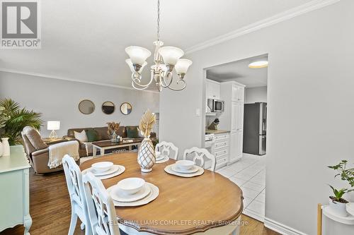 38 Brett Court, Hamilton, ON - Indoor Photo Showing Dining Room