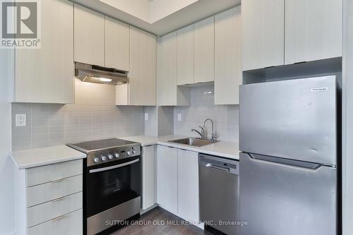 103 - 5155 Sheppard Avenue E, Toronto, ON - Indoor Photo Showing Kitchen