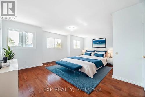 7 Glenbury Drive, Vaughan, ON - Indoor Photo Showing Bedroom