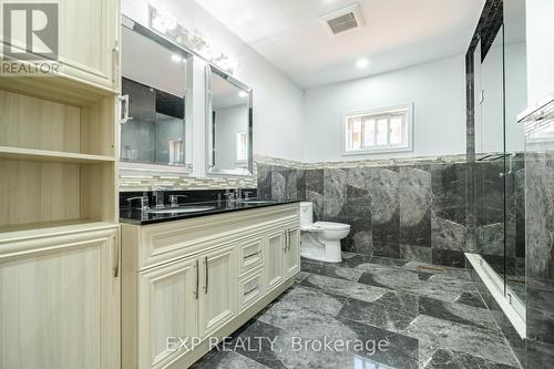 7 Glenbury Drive, Vaughan, ON - Indoor Photo Showing Bathroom