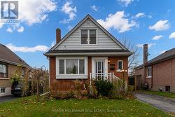 159 TAYLOR AVENUE  Hamilton, ON L8K 3T1