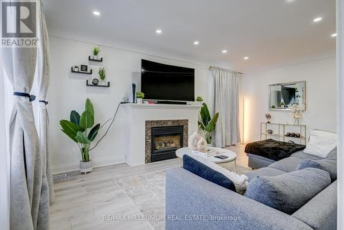 159 Taylor Avenue, Hamilton, ON - Indoor Photo Showing Living Room With Fireplace