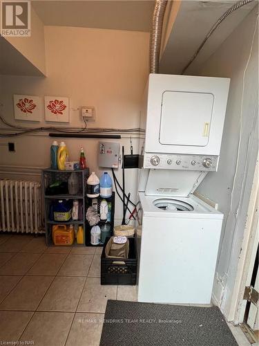 2 - 3 Main Street E, Grimsby (542 - Grimsby East), ON - Indoor Photo Showing Laundry Room