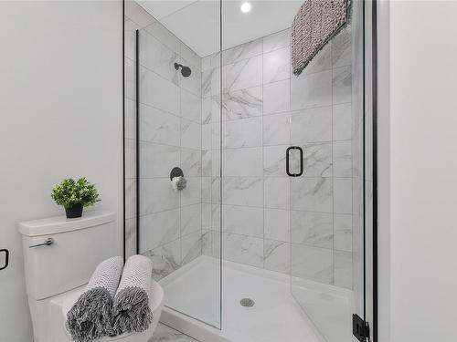 304-1110 Samar Cres, Langford, BC - Indoor Photo Showing Bathroom