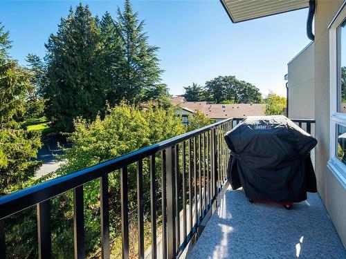 408-280 Island Hwy, View Royal, BC - Outdoor With Balcony With Exterior