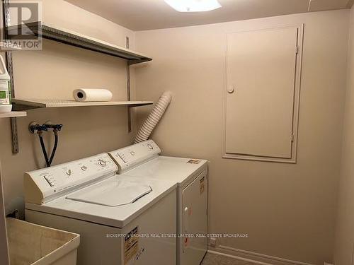 625 Queen Street, Gananoque (821 - Gananoque), ON - Indoor Photo Showing Laundry Room